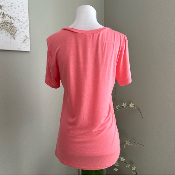 Coral Top - Picture 4 of 5